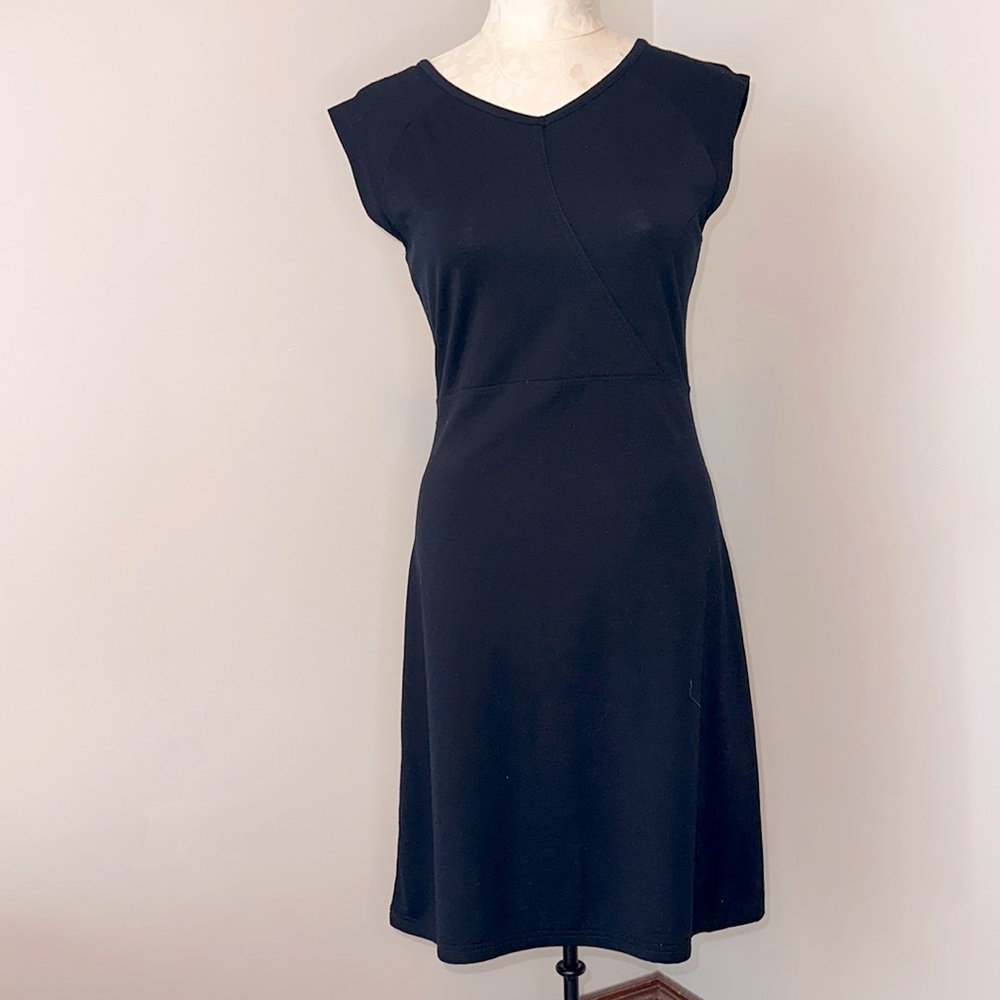 Smartwool dress black sleeveless Size Small